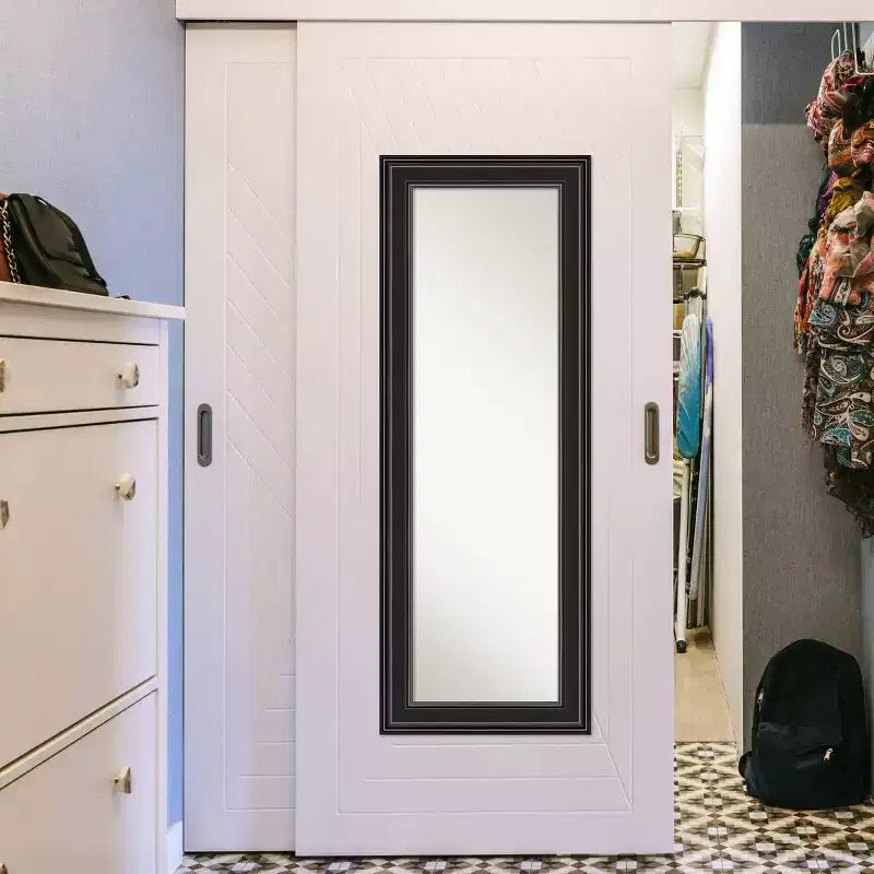 Specchio da porta intera Ridge nero con cornice, 50,8 cm x 137,16 cm, senza smussatura, da appendere alla porta o da montare a parete